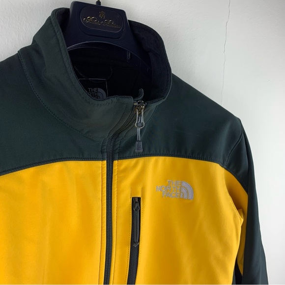 The North Face Jacket - Picture 3 of 10